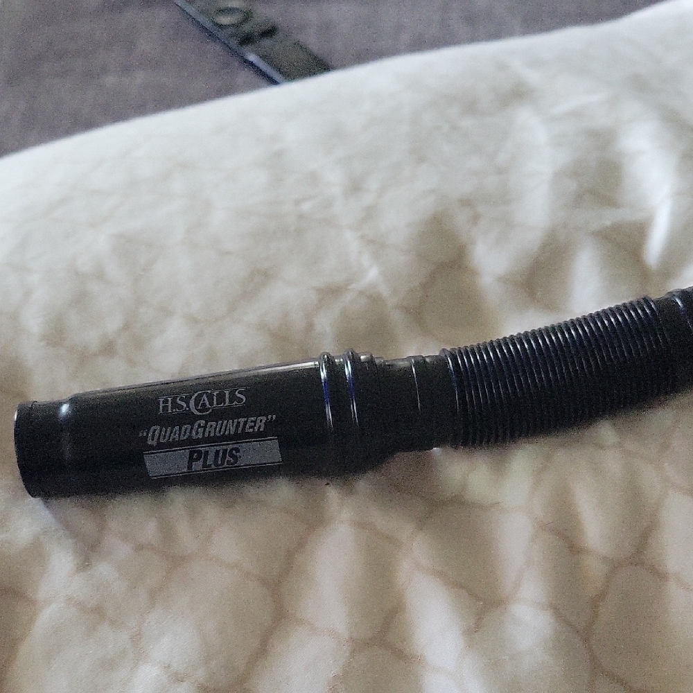 HS Calls Quad Grunter Plus.Hunting Buck Call, EUC